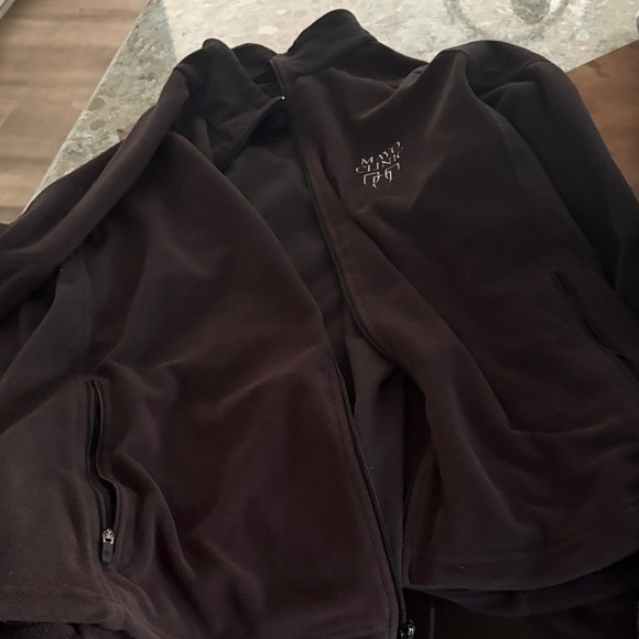 Black zip up Mayo fleece jacket - Picture 2 of 9